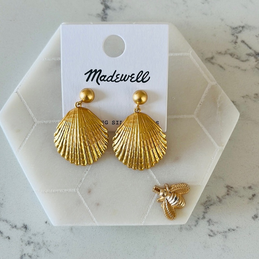 Madewell Vintage Gold Shell Drop Earrings